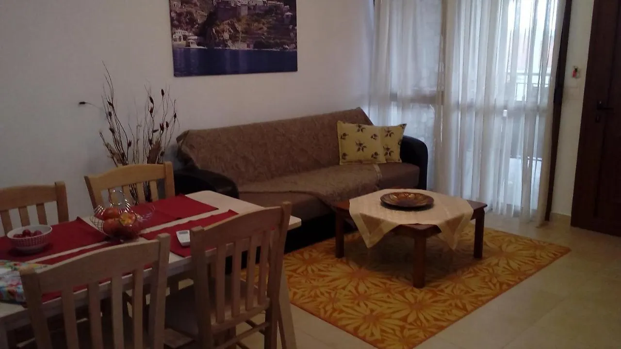 Apartment Patriko - House 1, Traditional Stone House Agios Nikolaos