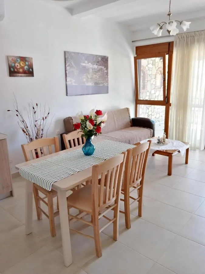 Apartment Patriko - House 1, Traditional Stone House Agios Nikolaos