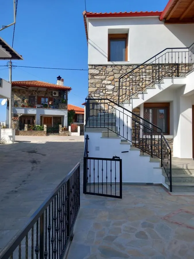 Patriko - House 1, Traditional Stone House Agios Nikolaos  Apartment Agios Nikolaos (Chalkidiki)