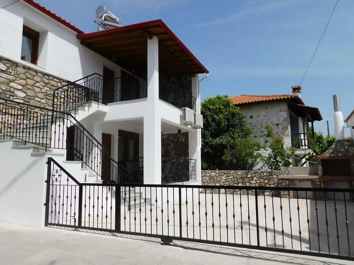 Patriko - House 1, Traditional Stone House Agios Nikolaos  Apartment Agios Nikolaos (Chalkidiki)