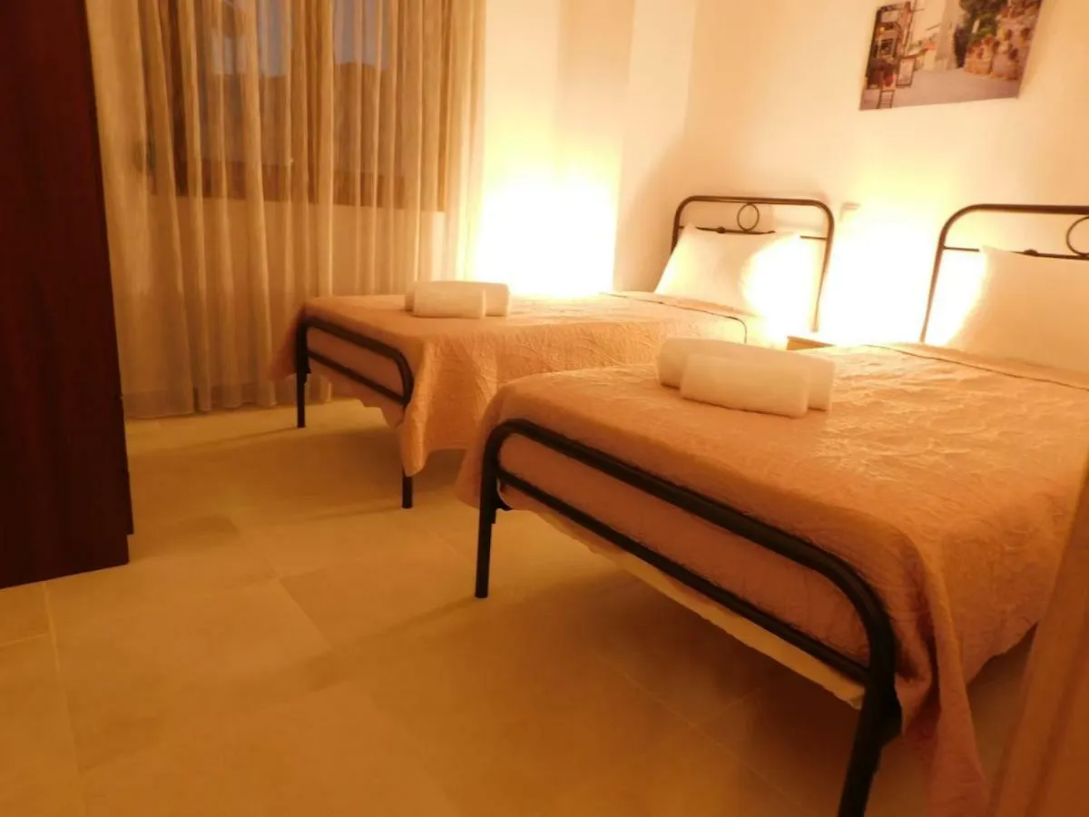 Apartment Patriko - House 1, Traditional Stone House Agios Nikolaos