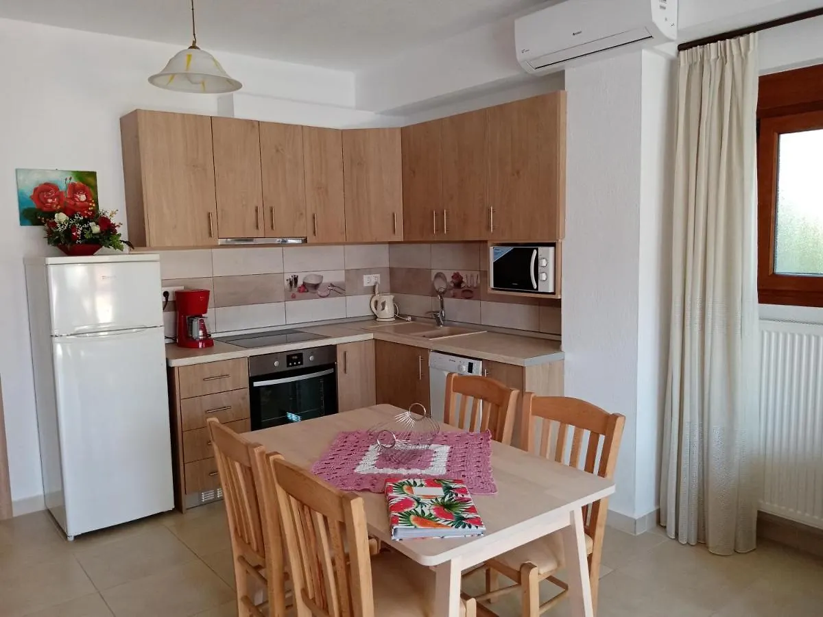 Apartament Patriko - House 1, Traditional Stone House Ajos Nikolaos