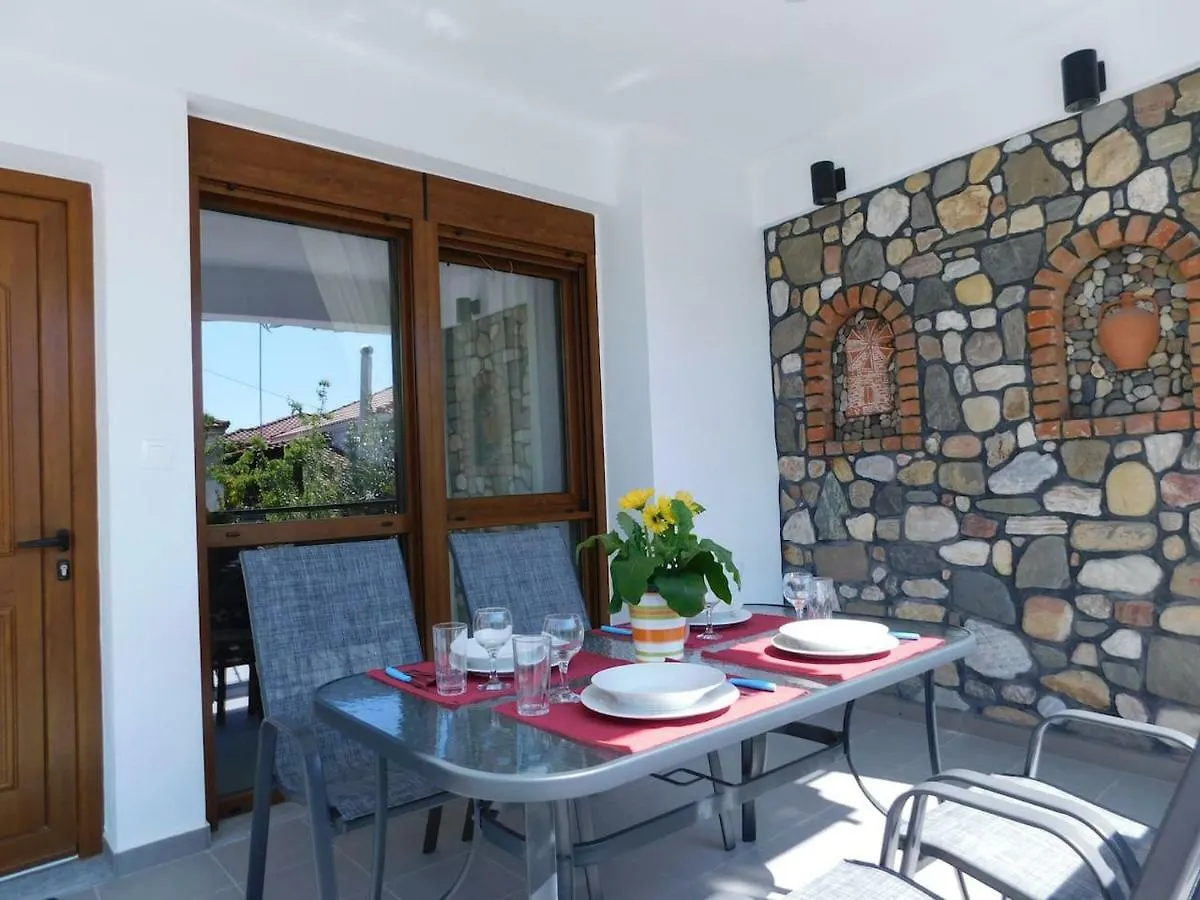 Patriko - House 1, Traditional Stone House Ajos Nikolaos Apartament